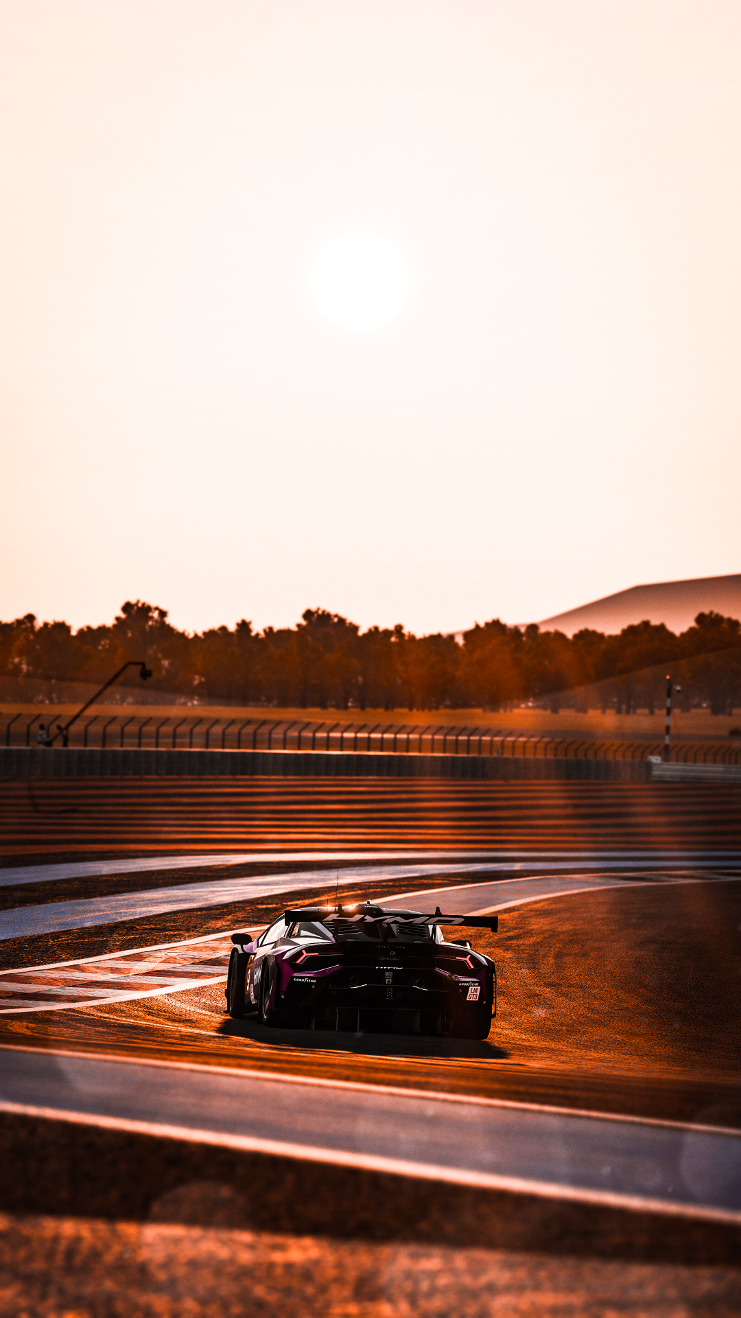 HYMO Lamborghini Huracán GT3 at sunset
